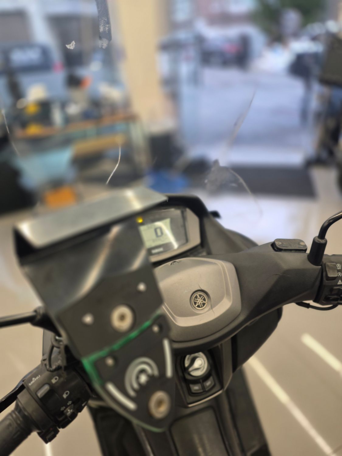 야마하 NMAX 125 9