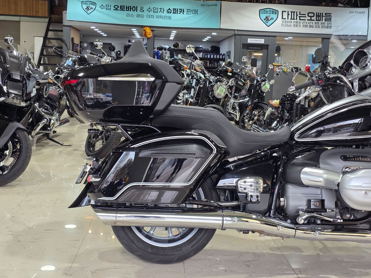 BMW R 18 TRANSCONTINENTAL thumb 2