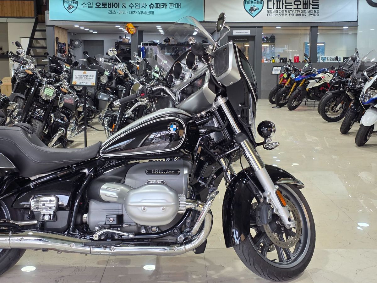 BMW R 18 TRANSCONTINENTAL more