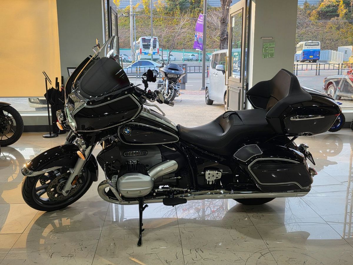 BMW R 18 TRANSCONTINENTAL 8