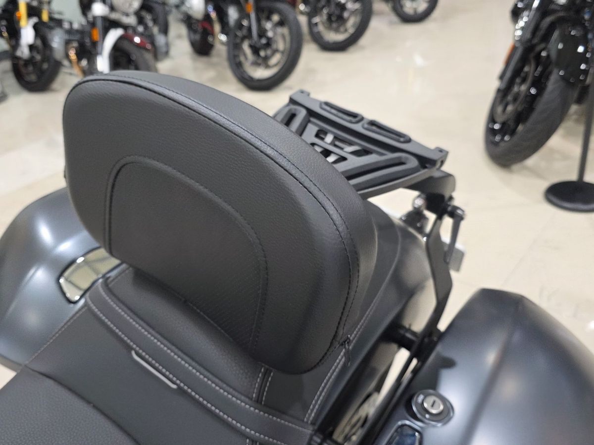 BMW R 18 Roctane 8