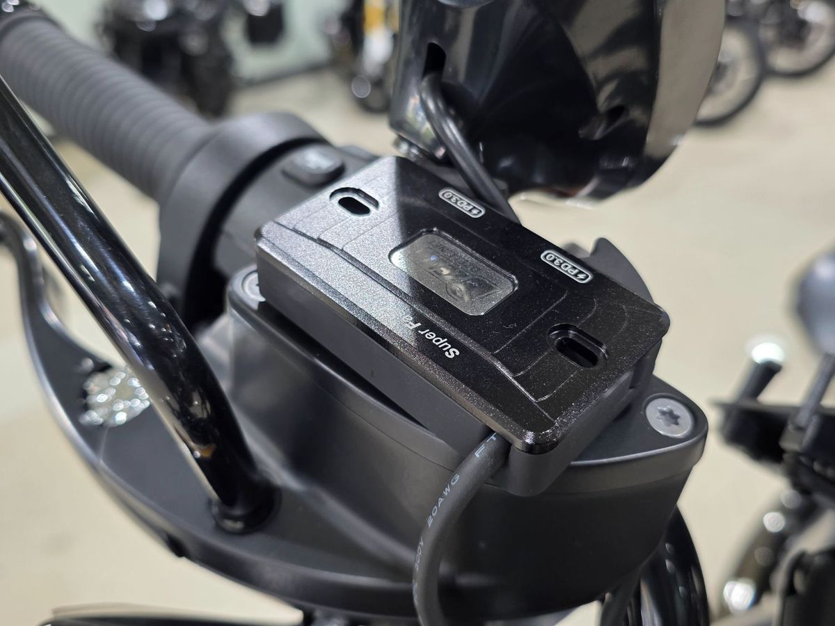 BMW R 18 Roctane 11