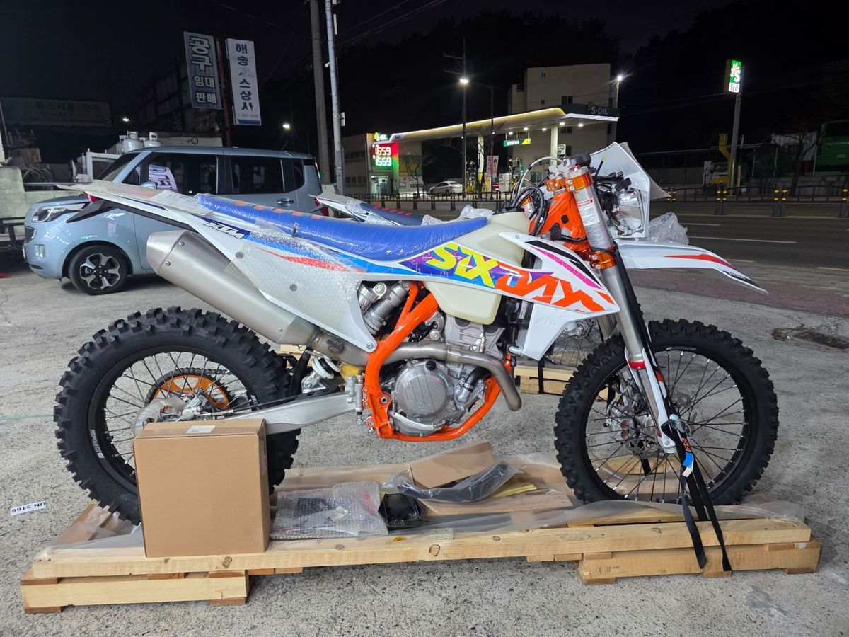 KTM 250 EXC F 식스데이 main
