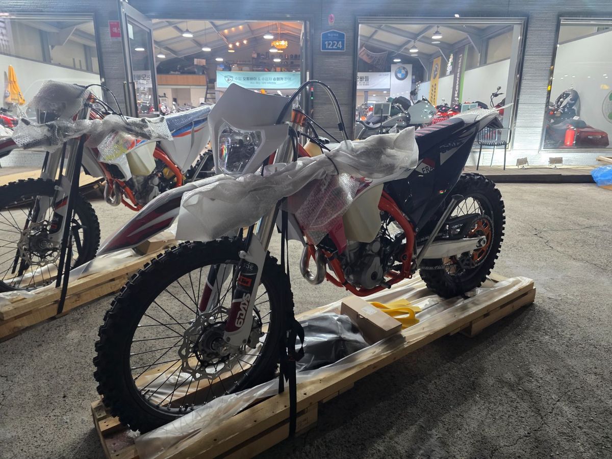 KTM 250 EXC F 식스데이 7