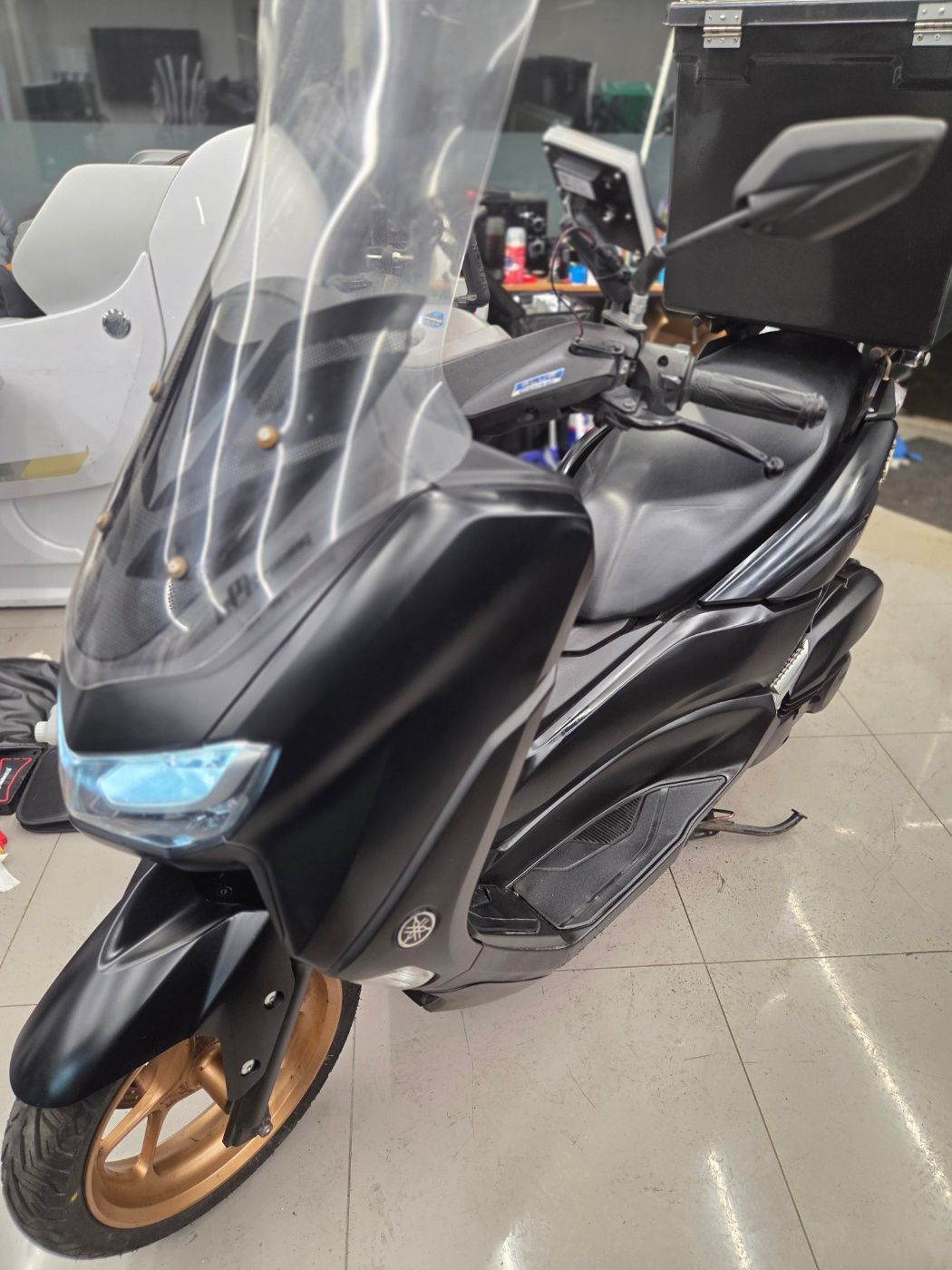 야마하 NMAX 125 8