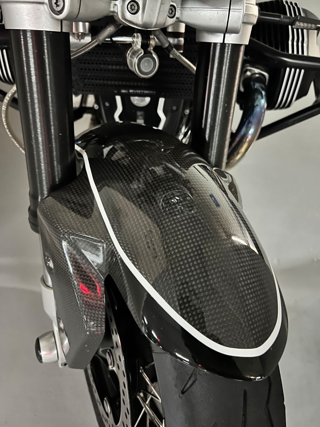 BMW R nine T  7