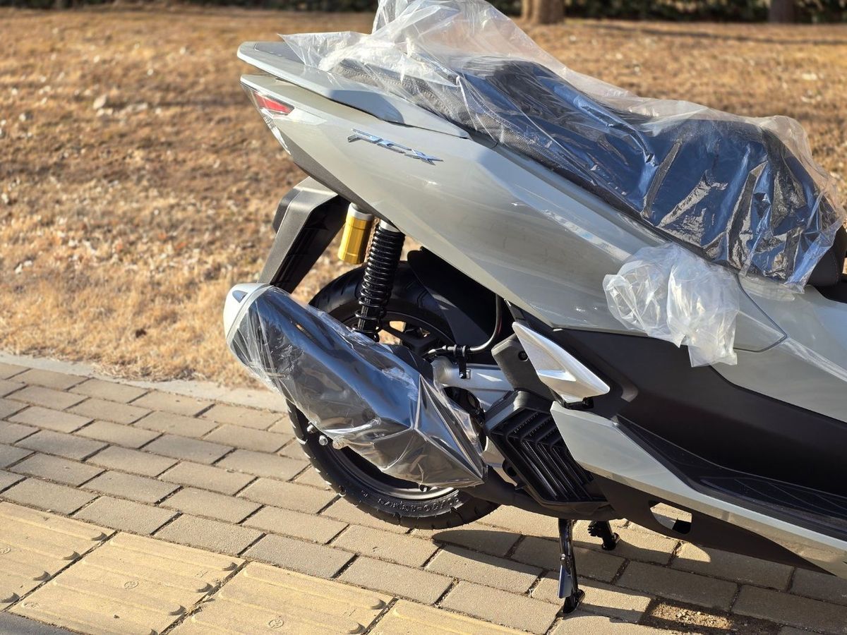 혼다 PCX 125 6