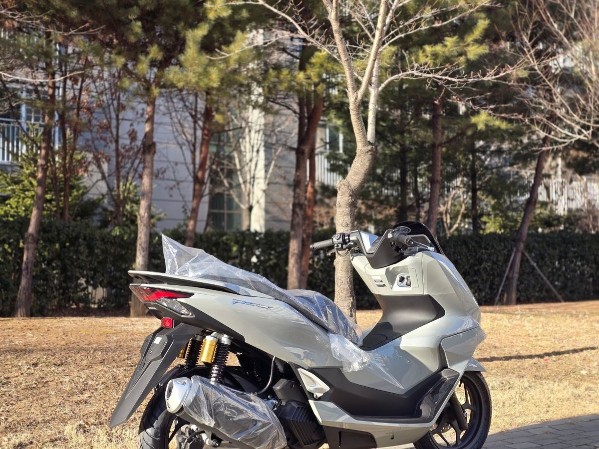 혼다 PCX 125 8