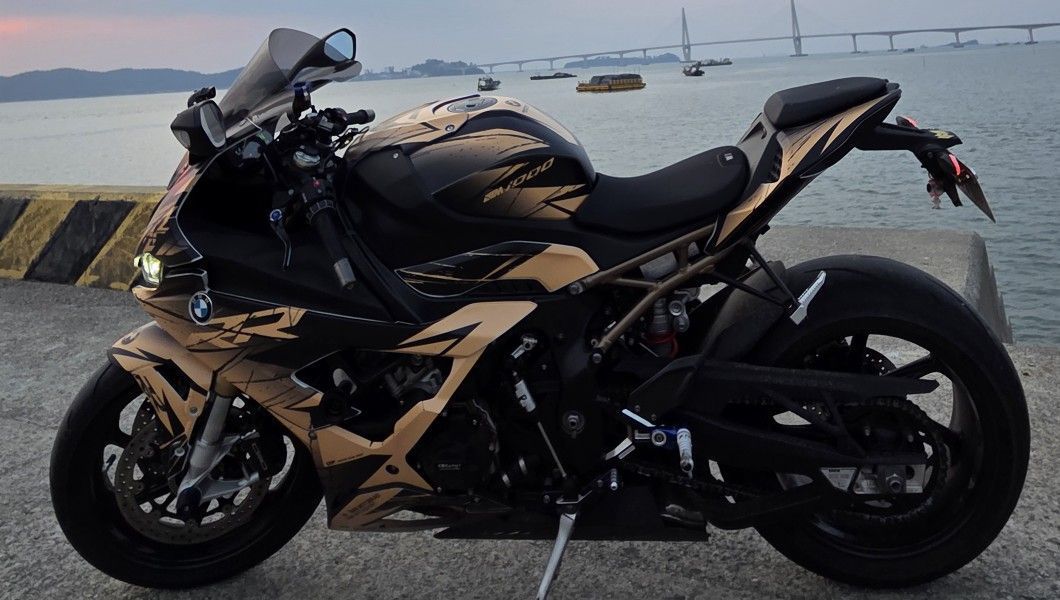 BMW S 1000 RR main