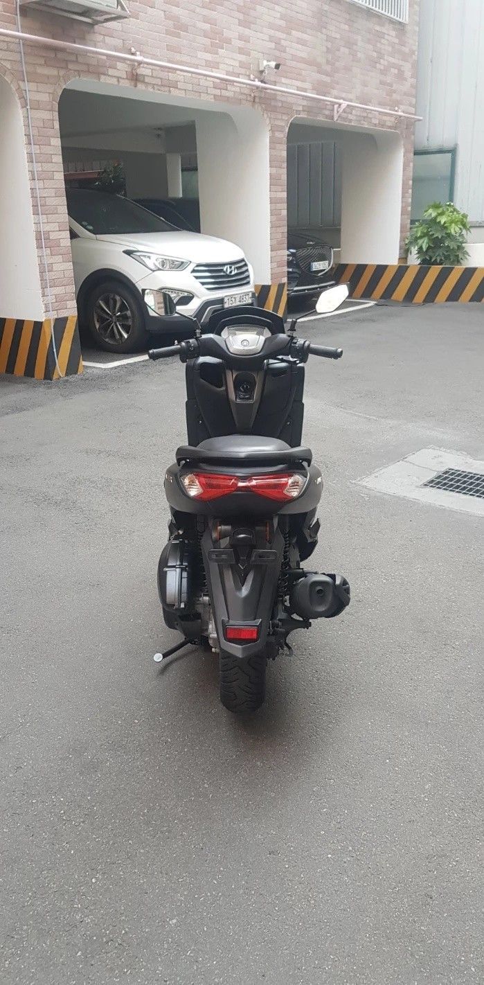 야마하 NMAX 125 6