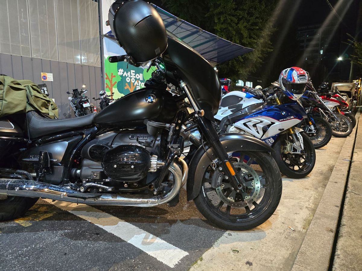 BMW R 18 B 4