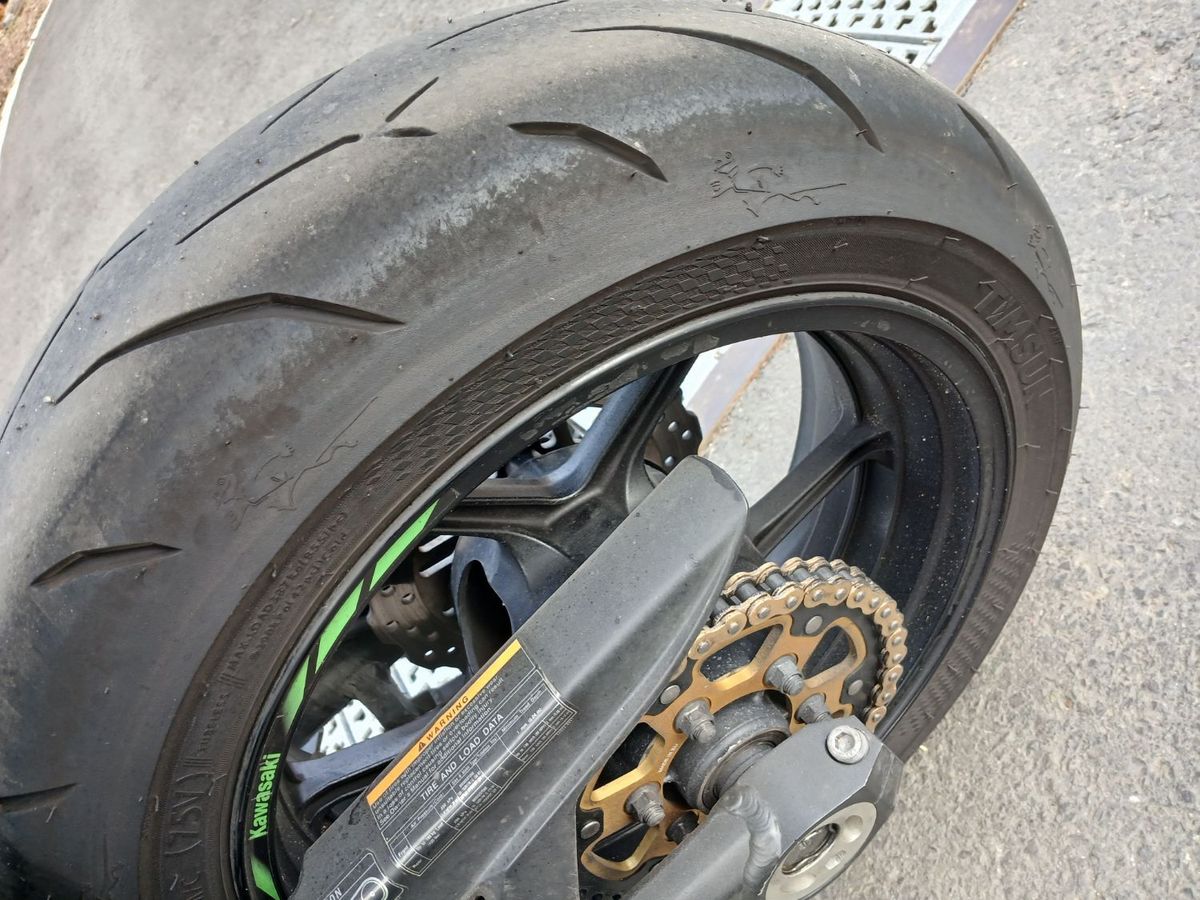가와사키 Z 1000 SX 11