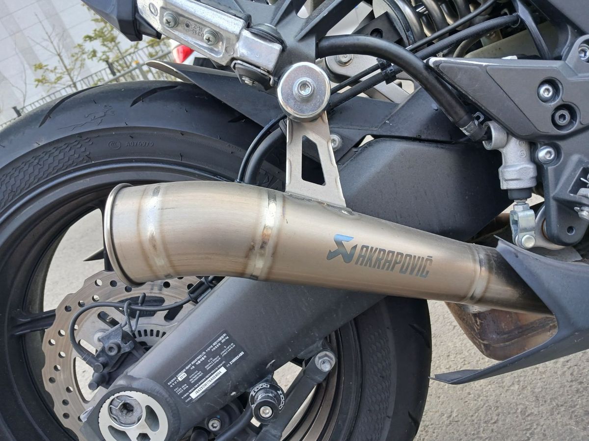 가와사키 Z 1000 SX 5