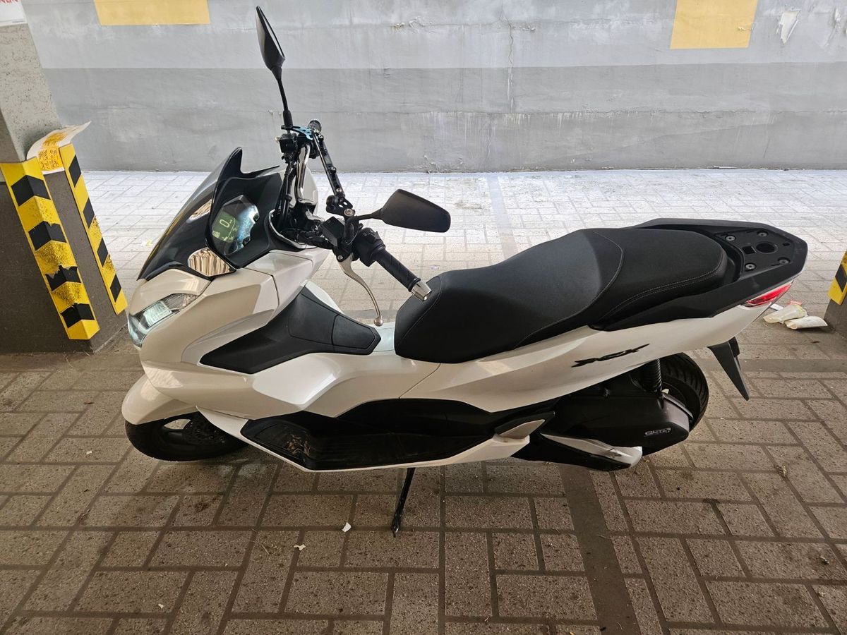 혼다 PCX 125 thumb 2