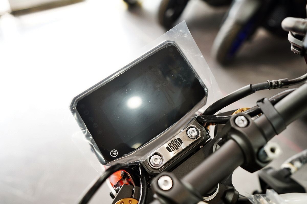 야마하 XSR 900 19