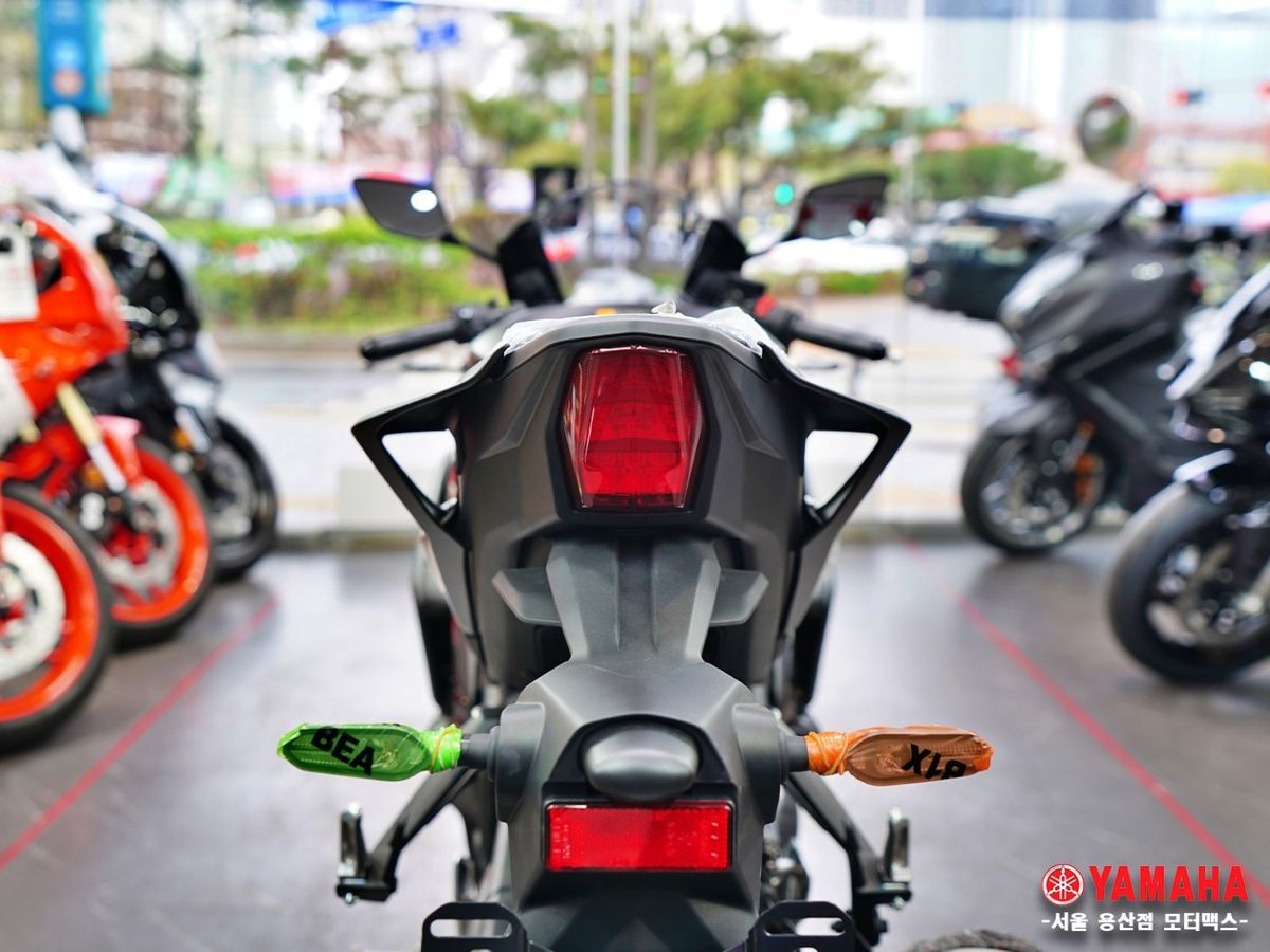 야마하 YZF R3 41