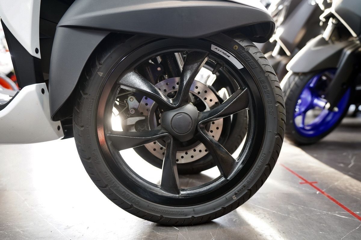 야마하 트리시티 125 S 18