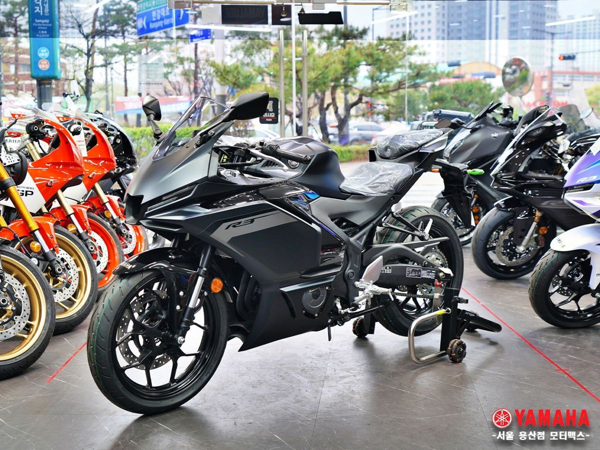 야마하 YZF R3 24
