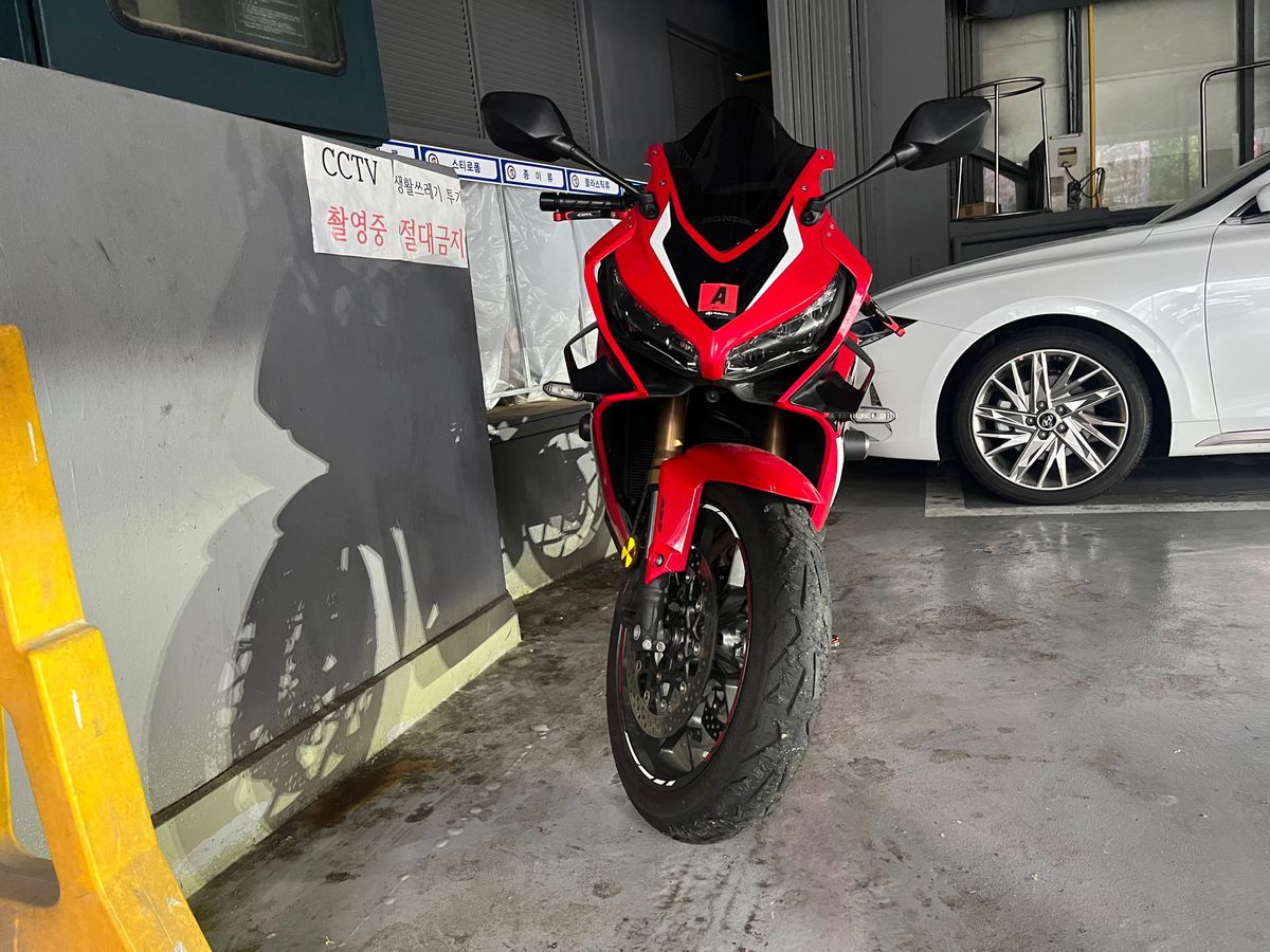 혼다 CBR 650 R MT more