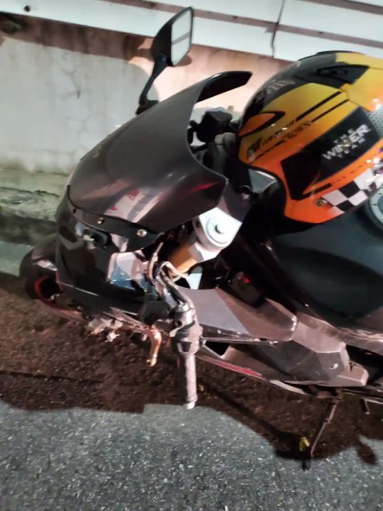 KR모터스 코멧 250 R main
