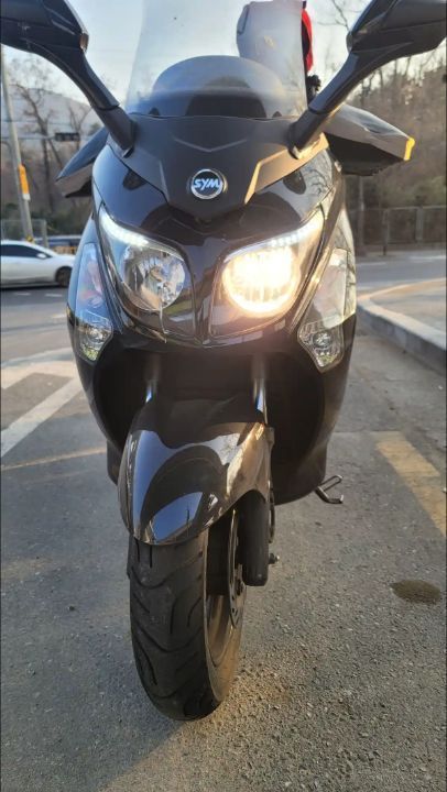 SYM 보이져 125 EVO main