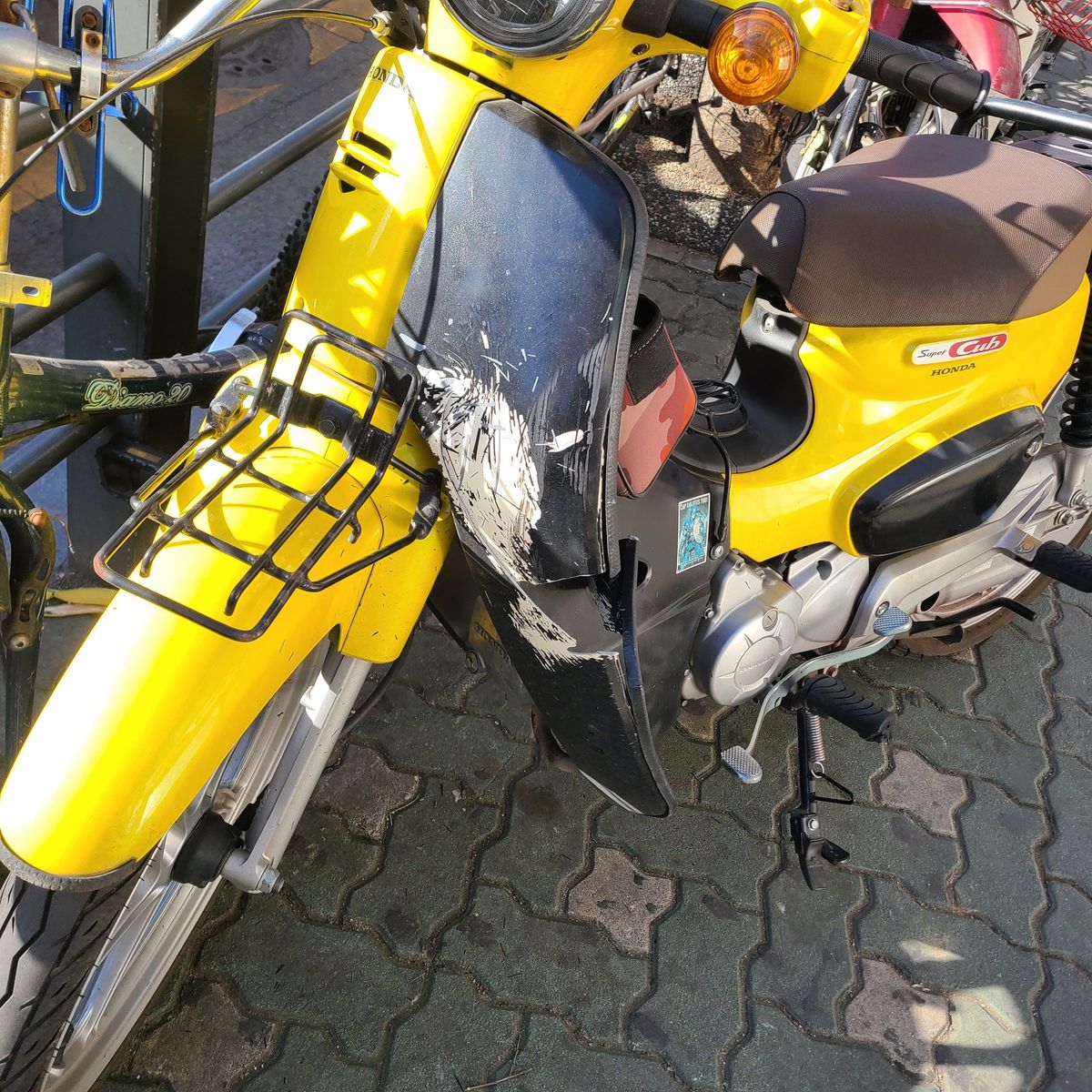 혼다 C 110 main