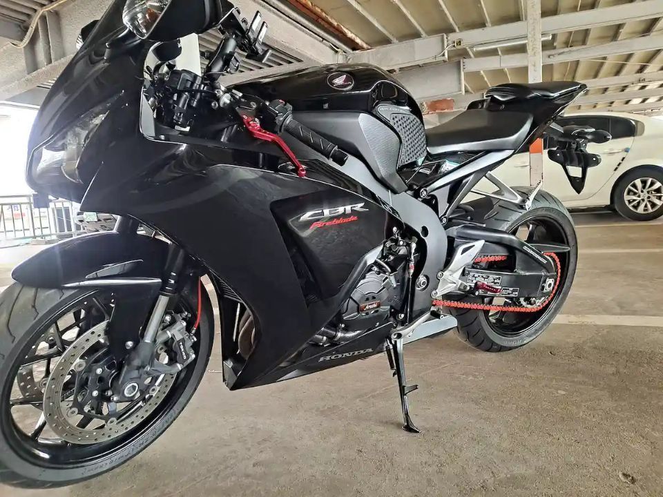 혼다 CBR 1000 RR main