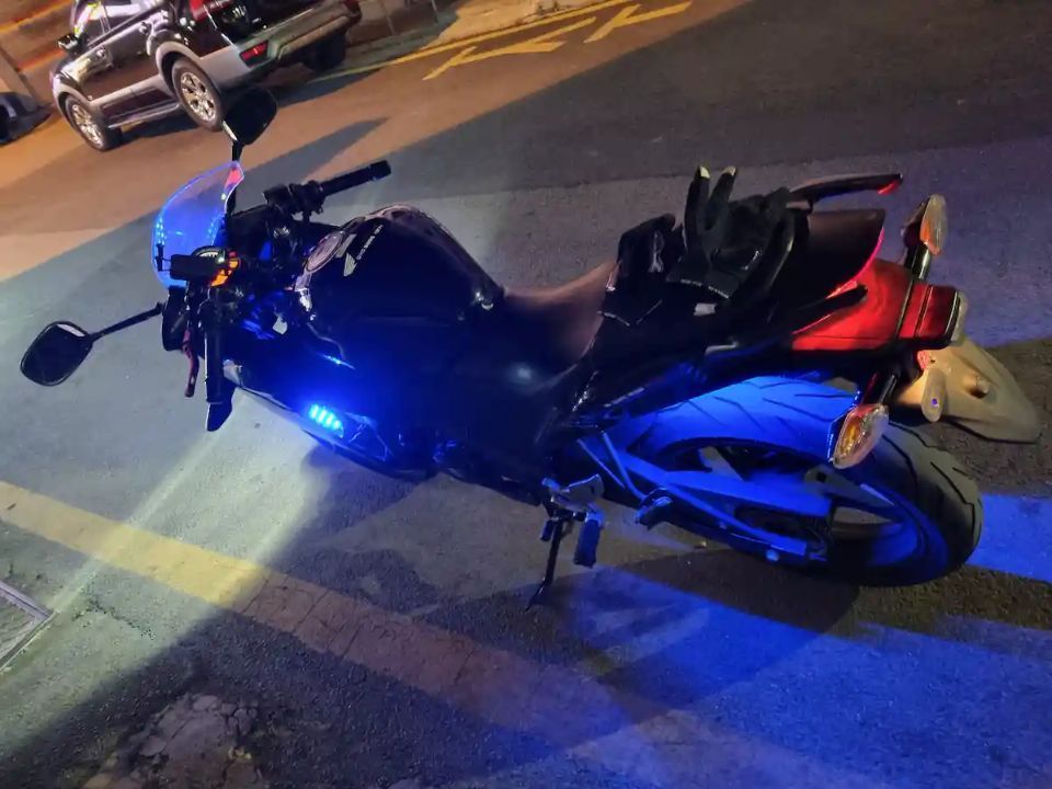 혼다 CBR 125 R main