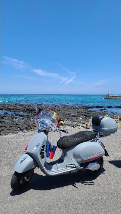 베스파 GTS 300 IE 슈퍼스포츠 main