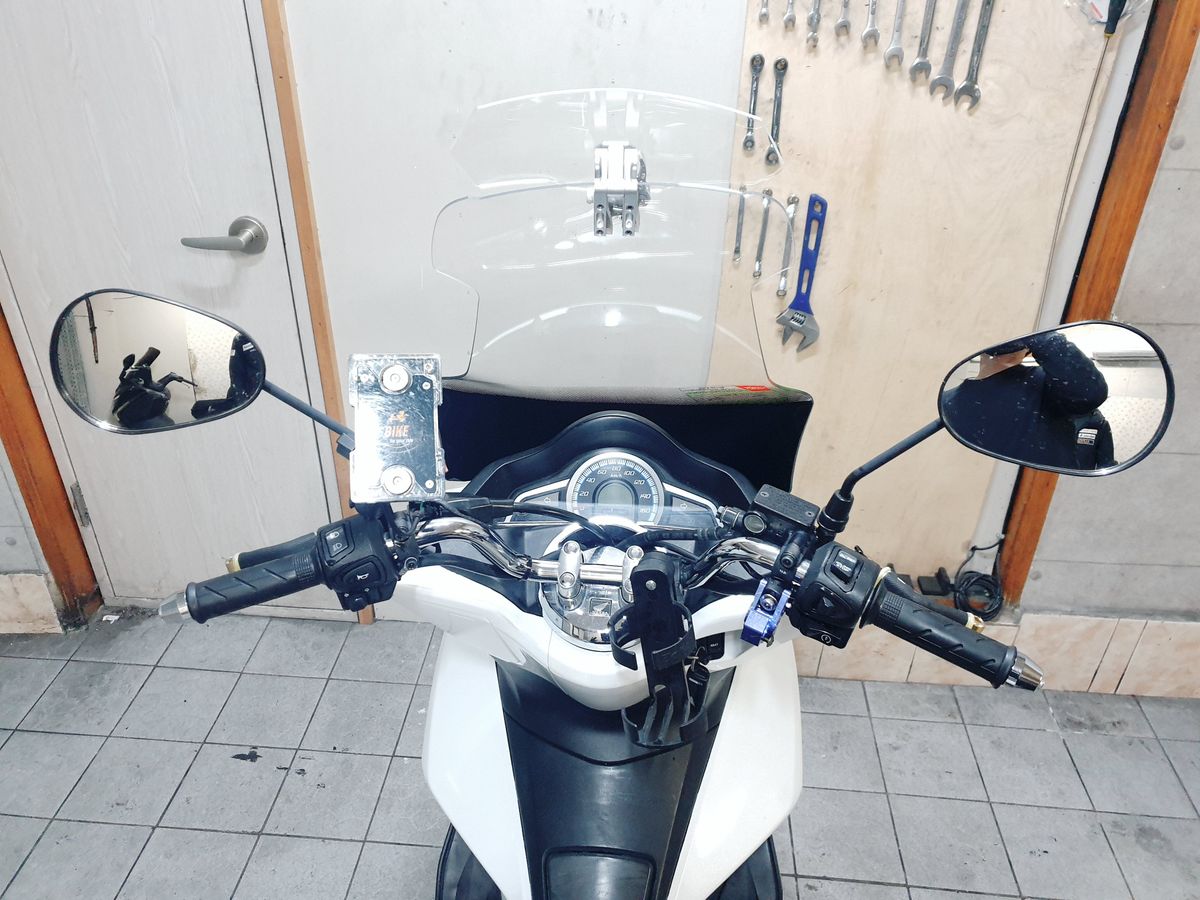 혼다 PCX 150 7