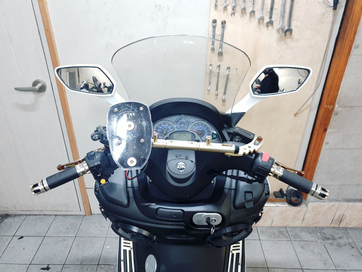 SYM 보이져 125 EFI more