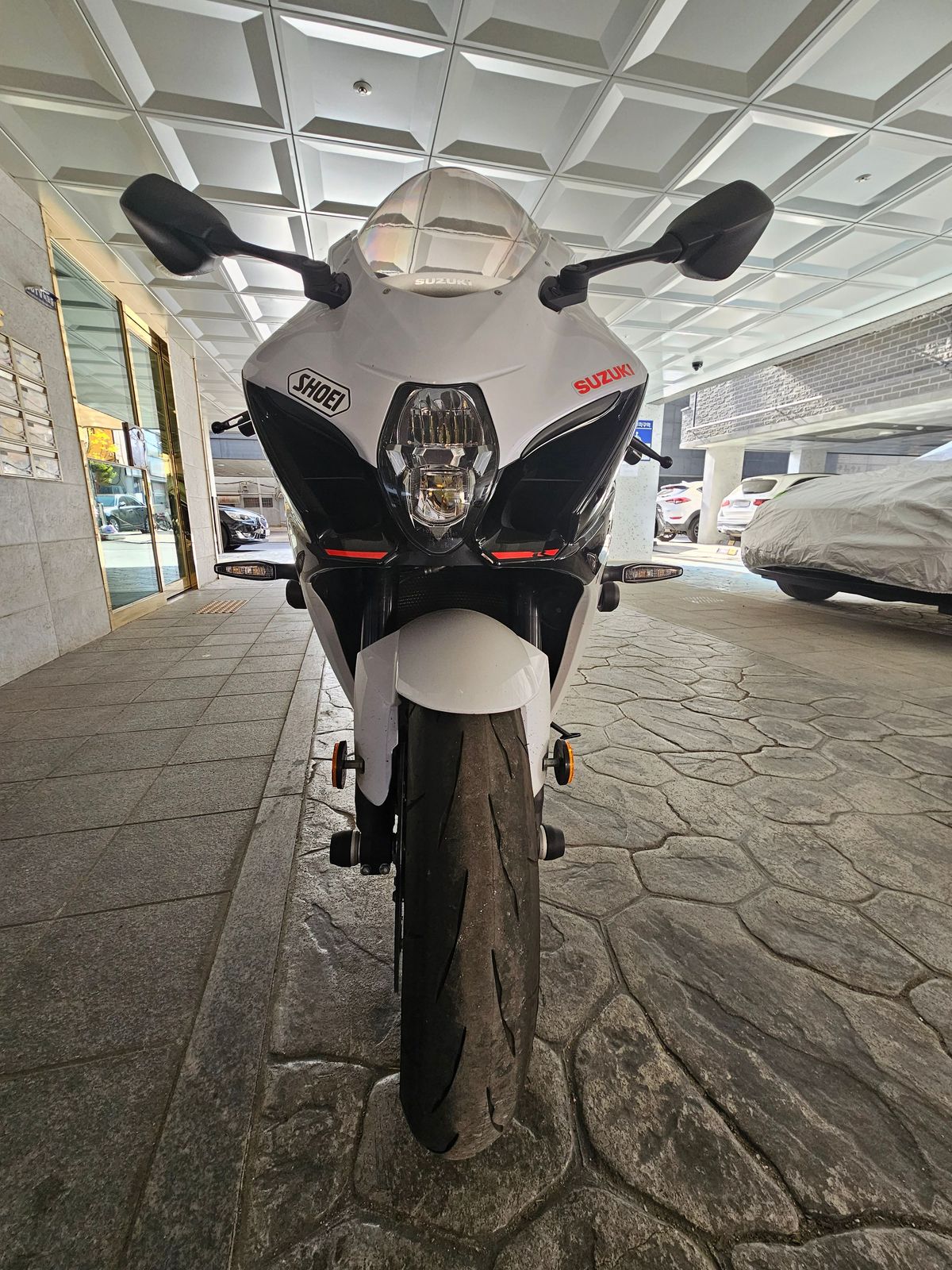 스즈키 GSX R 1000 ABS more