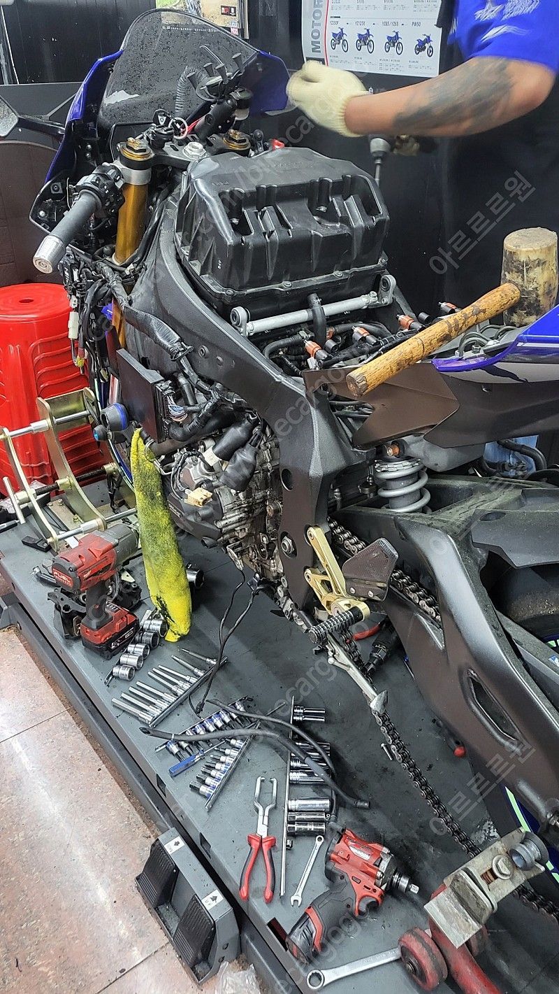 야마하 YZF R1 10