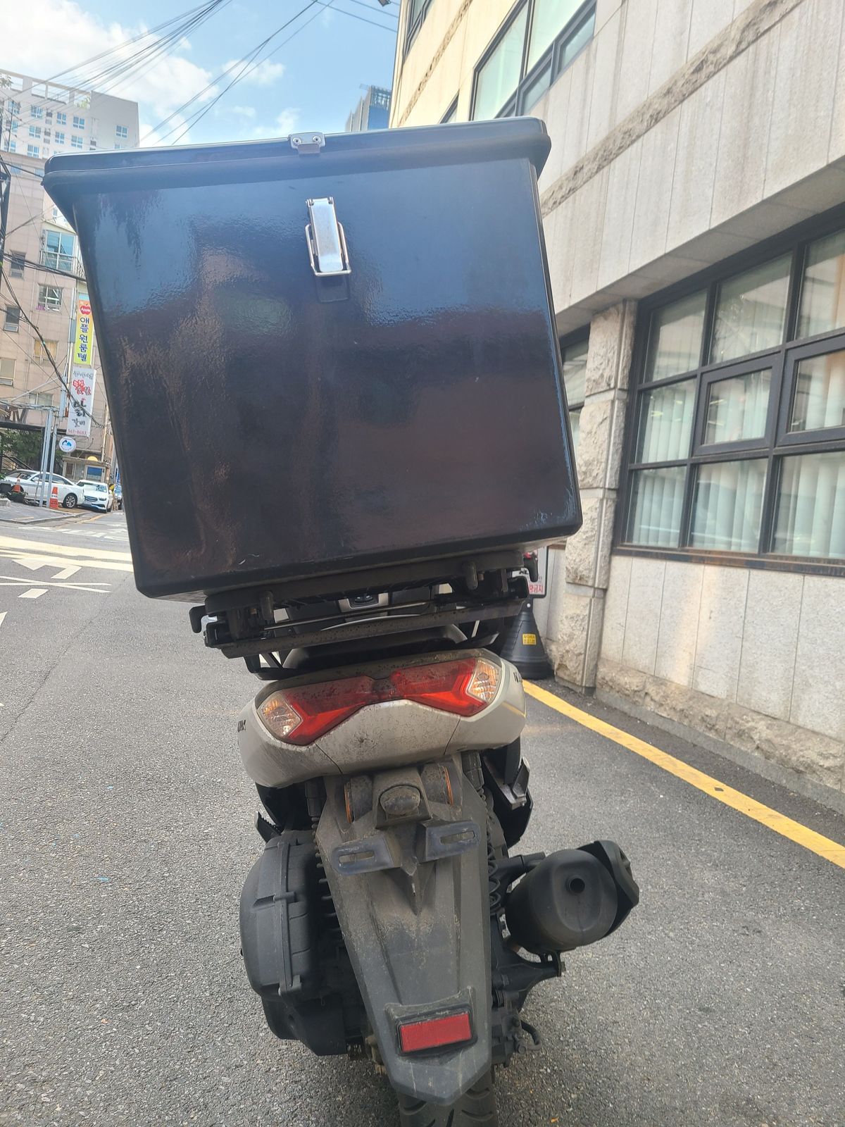야마하 NMAX 125 4