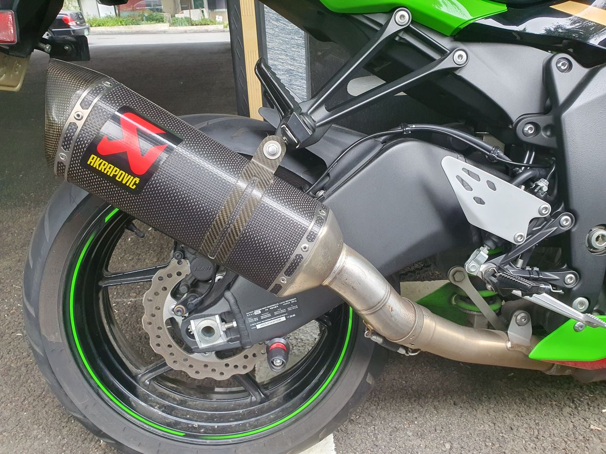 가와사키 닌자 ZX-6R 9