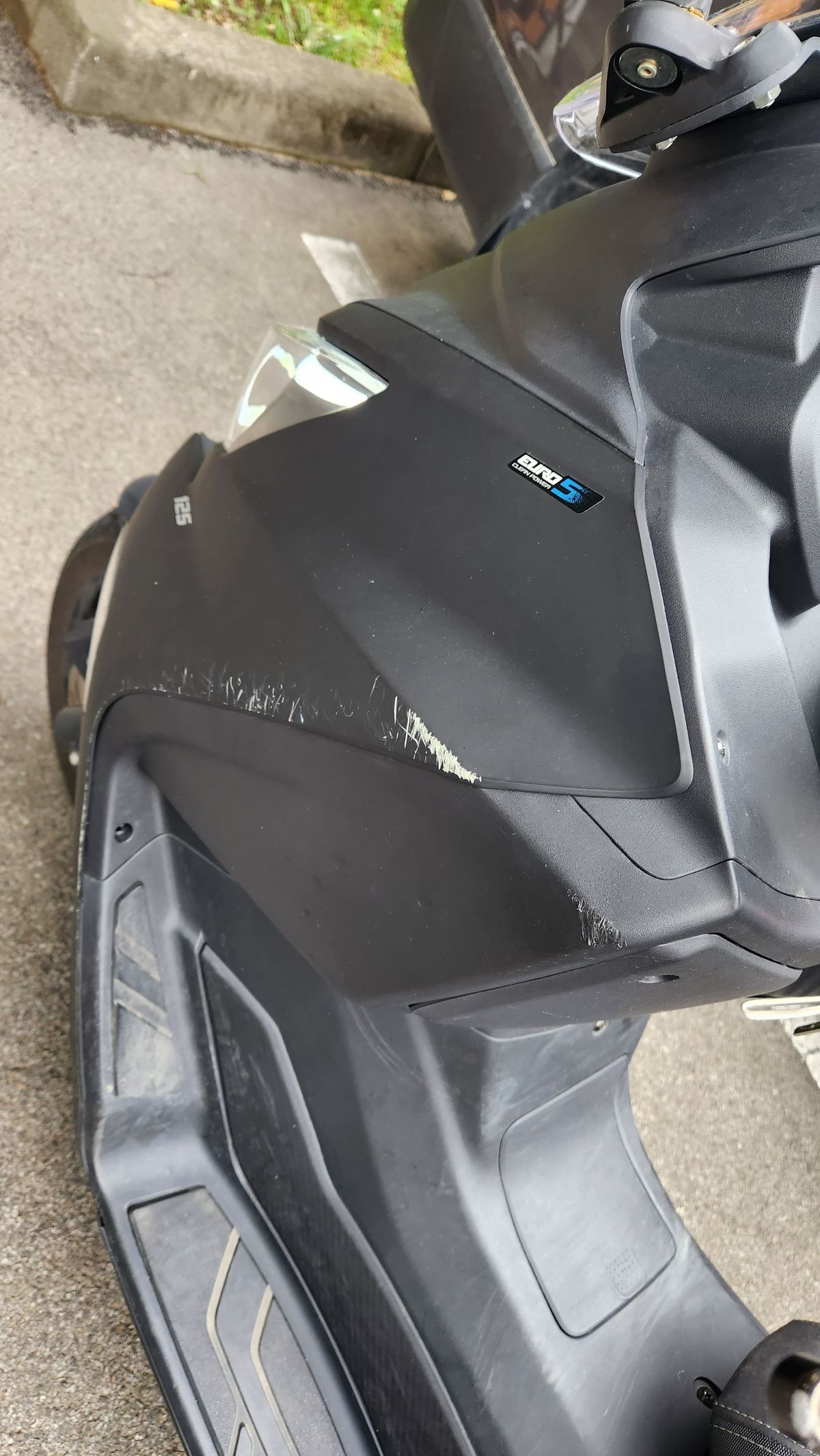 SYM 조이맥스 Z 125 플러스 main