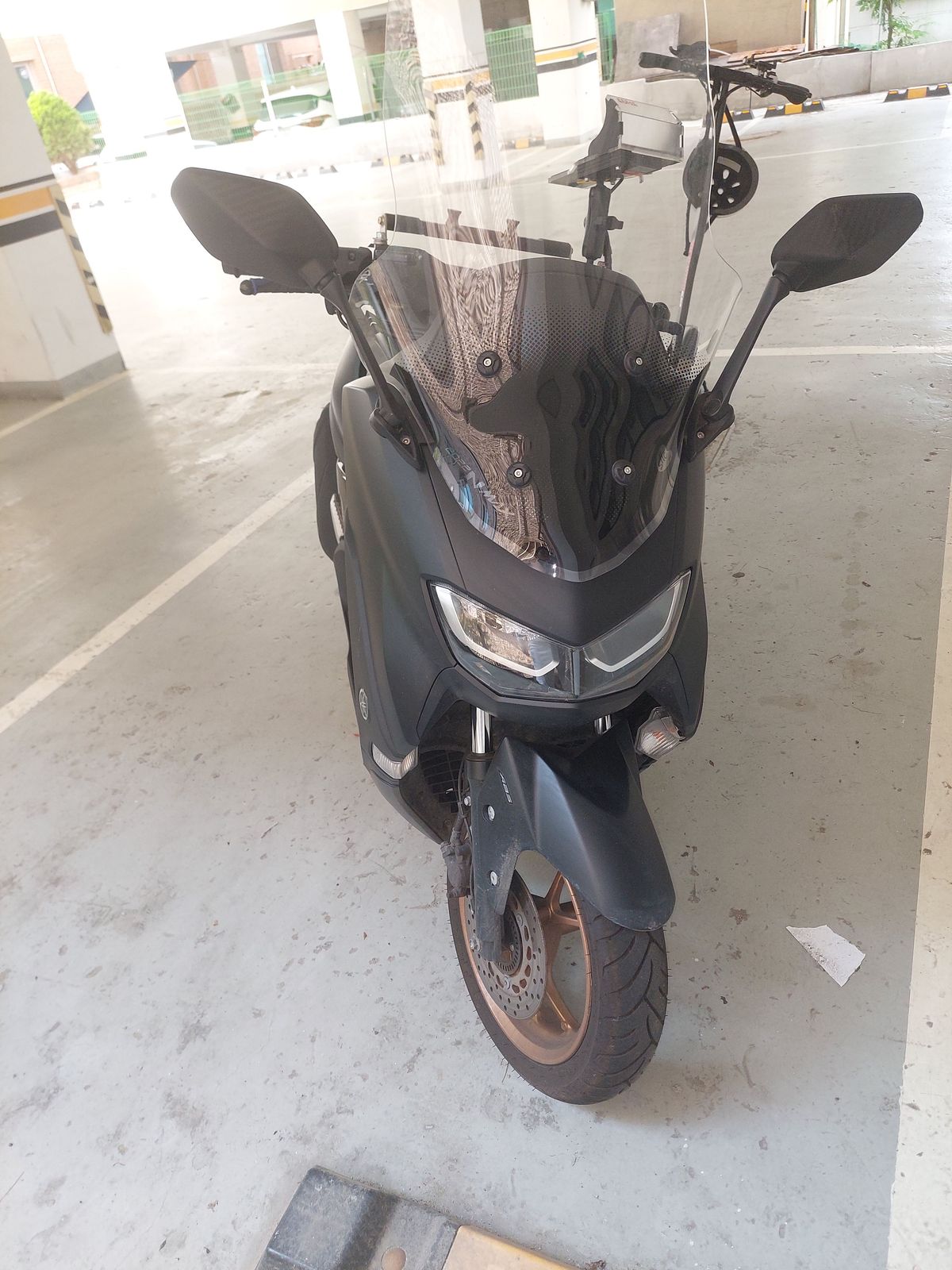 야마하 NMAX 125 more