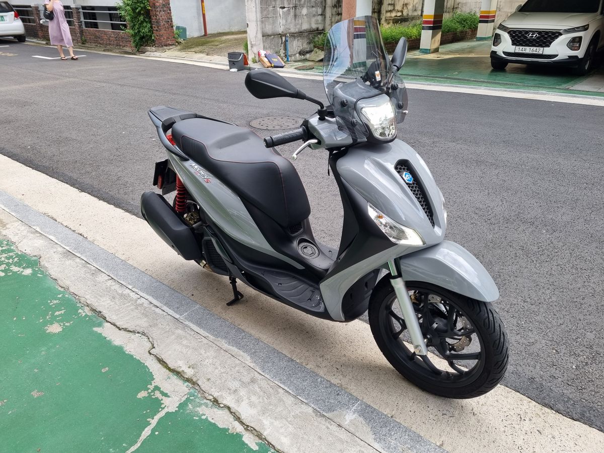 피아지오 메들리 125 S main