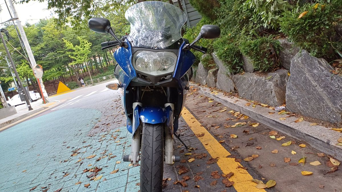 BMW F 800 ST more