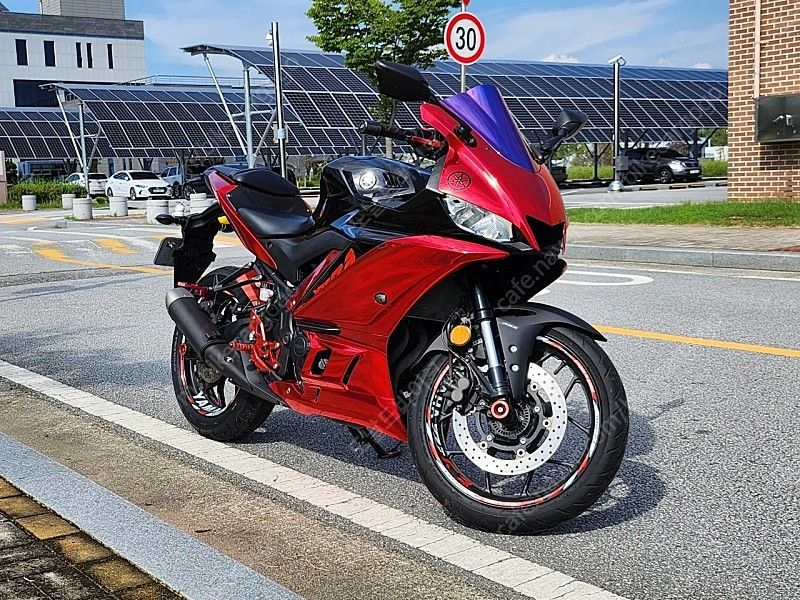 야마하 YZF R3 more