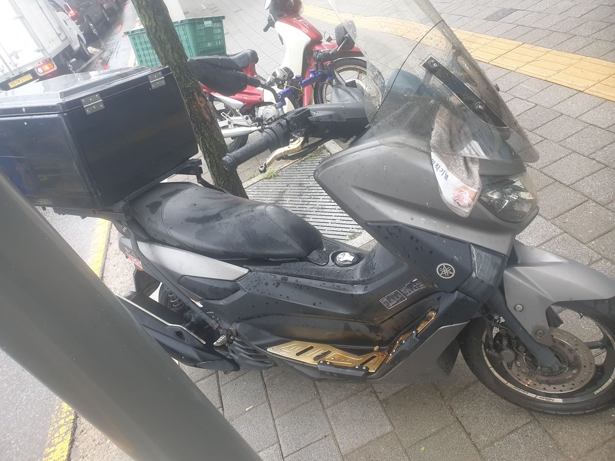 야마하 NMAX 125 main