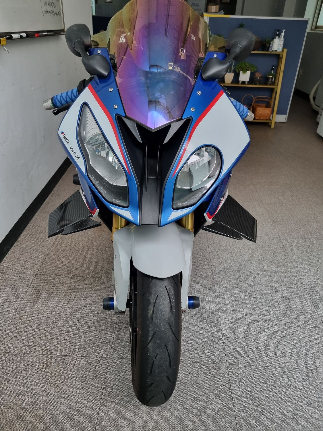 BMW S 1000 RR main
