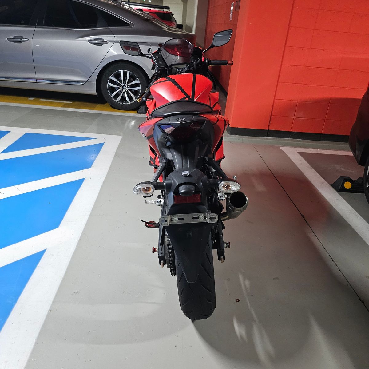 야마하 YZF R3 4