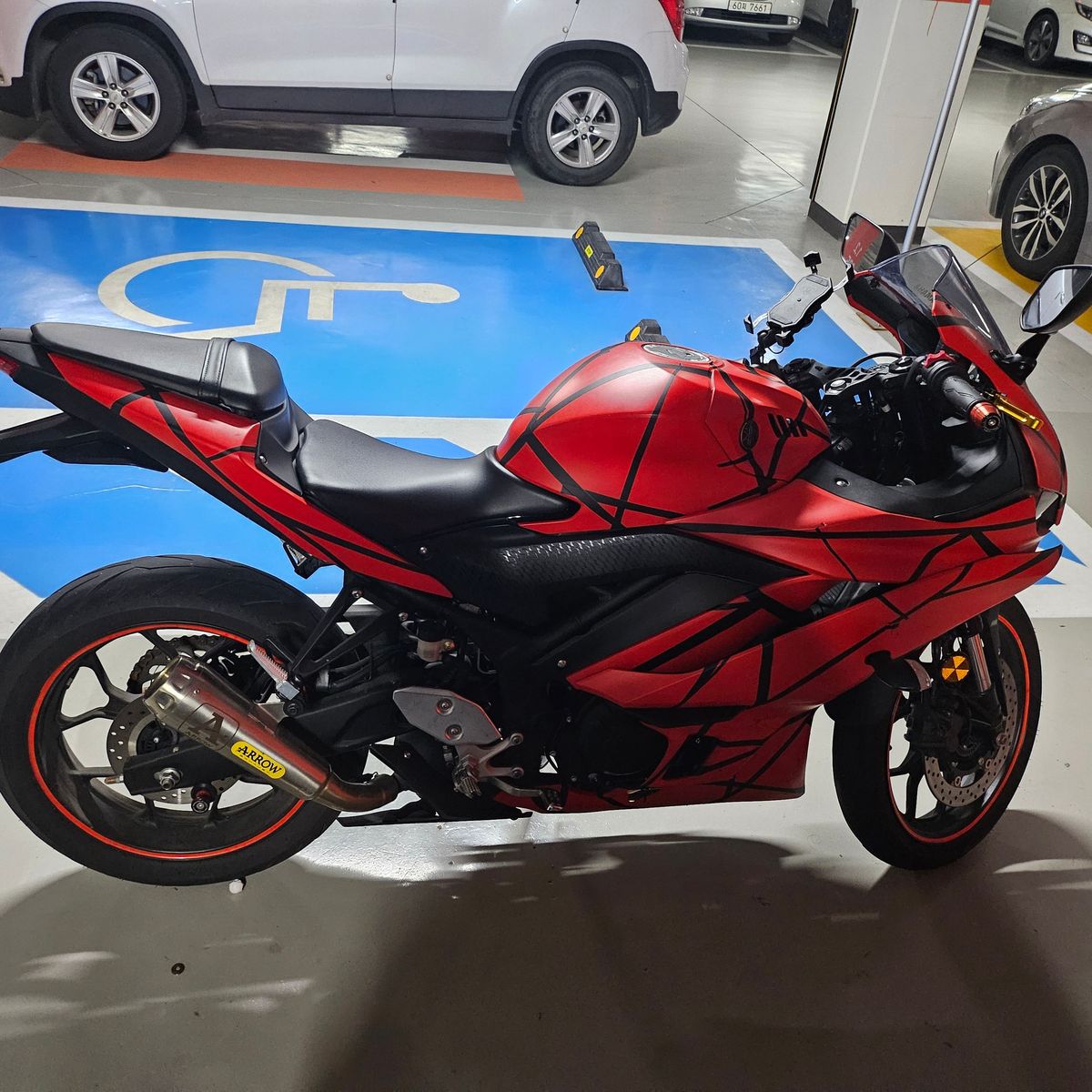 야마하 YZF R3 main