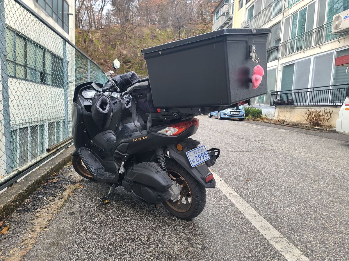 야마하 NMAX 125 more