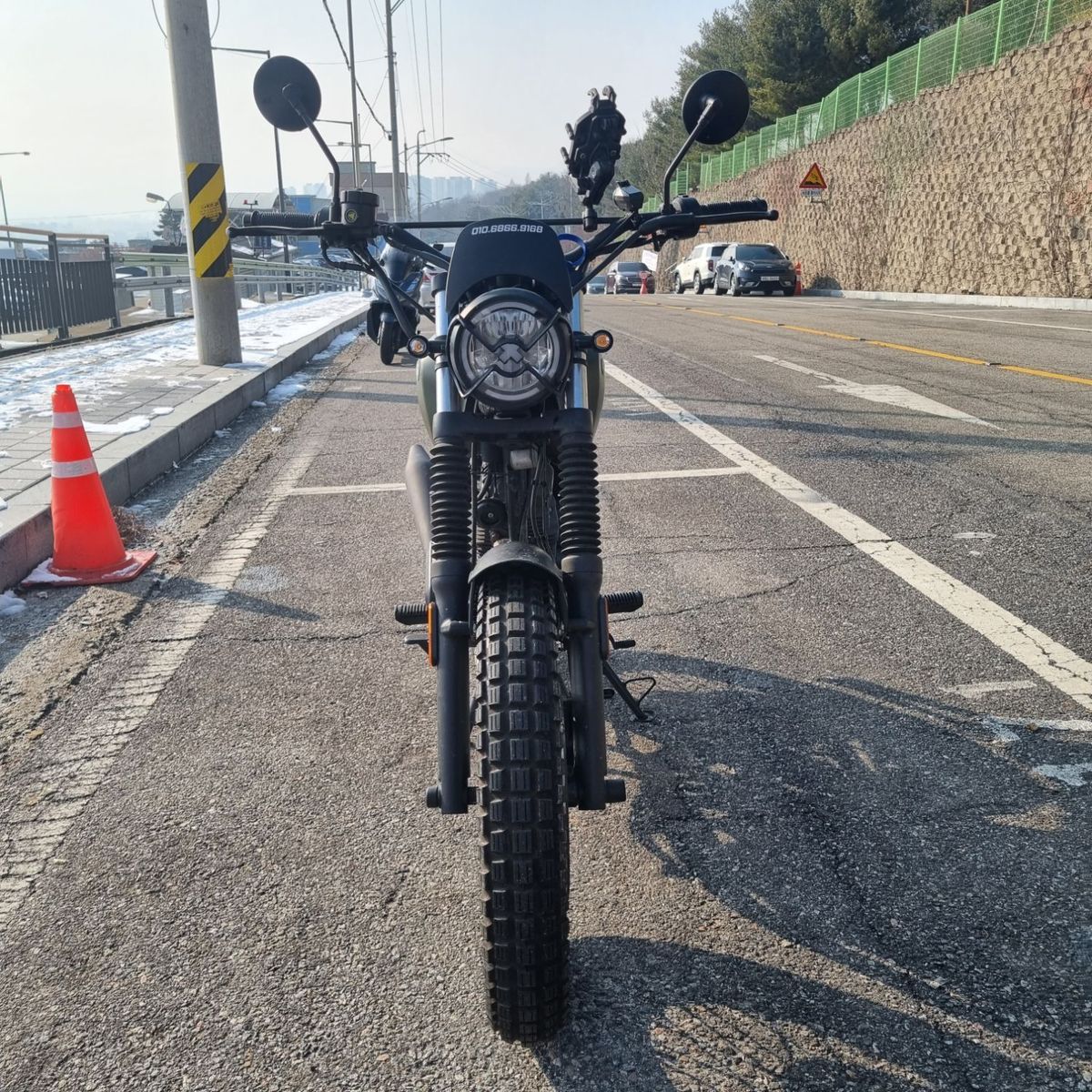 브릭스톤 펠스버그 125 ABS main