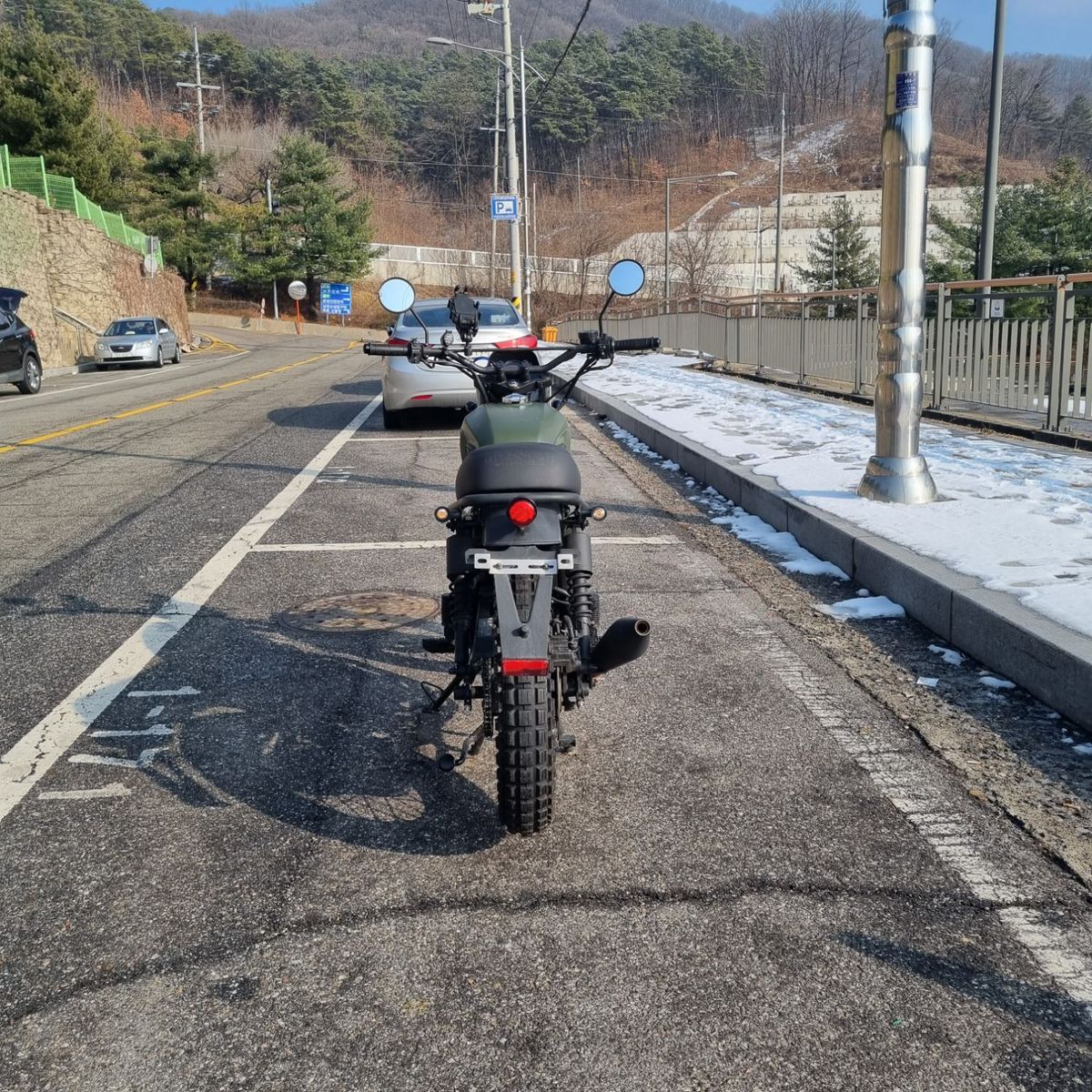 브릭스톤 펠스버그 125 ABS more