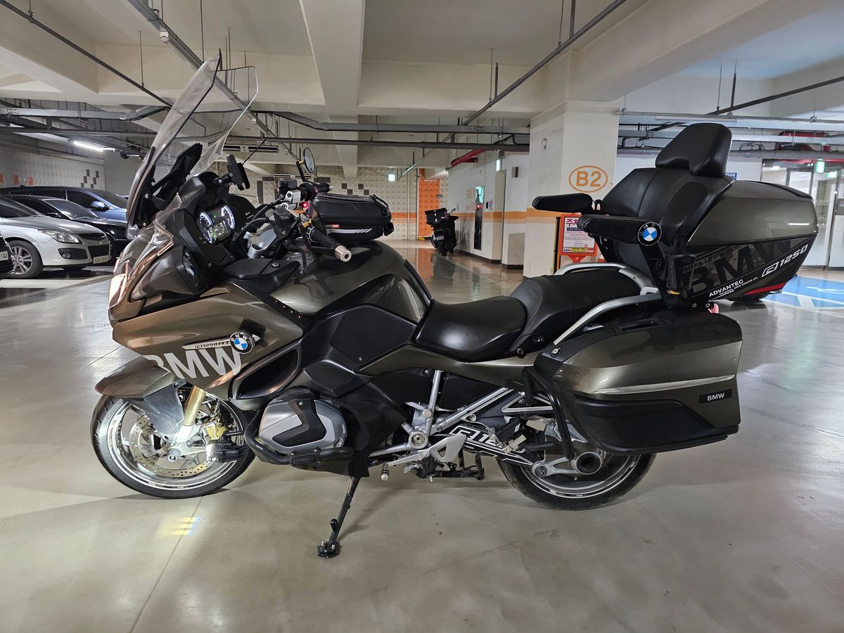 BMW R 1250 RT more
