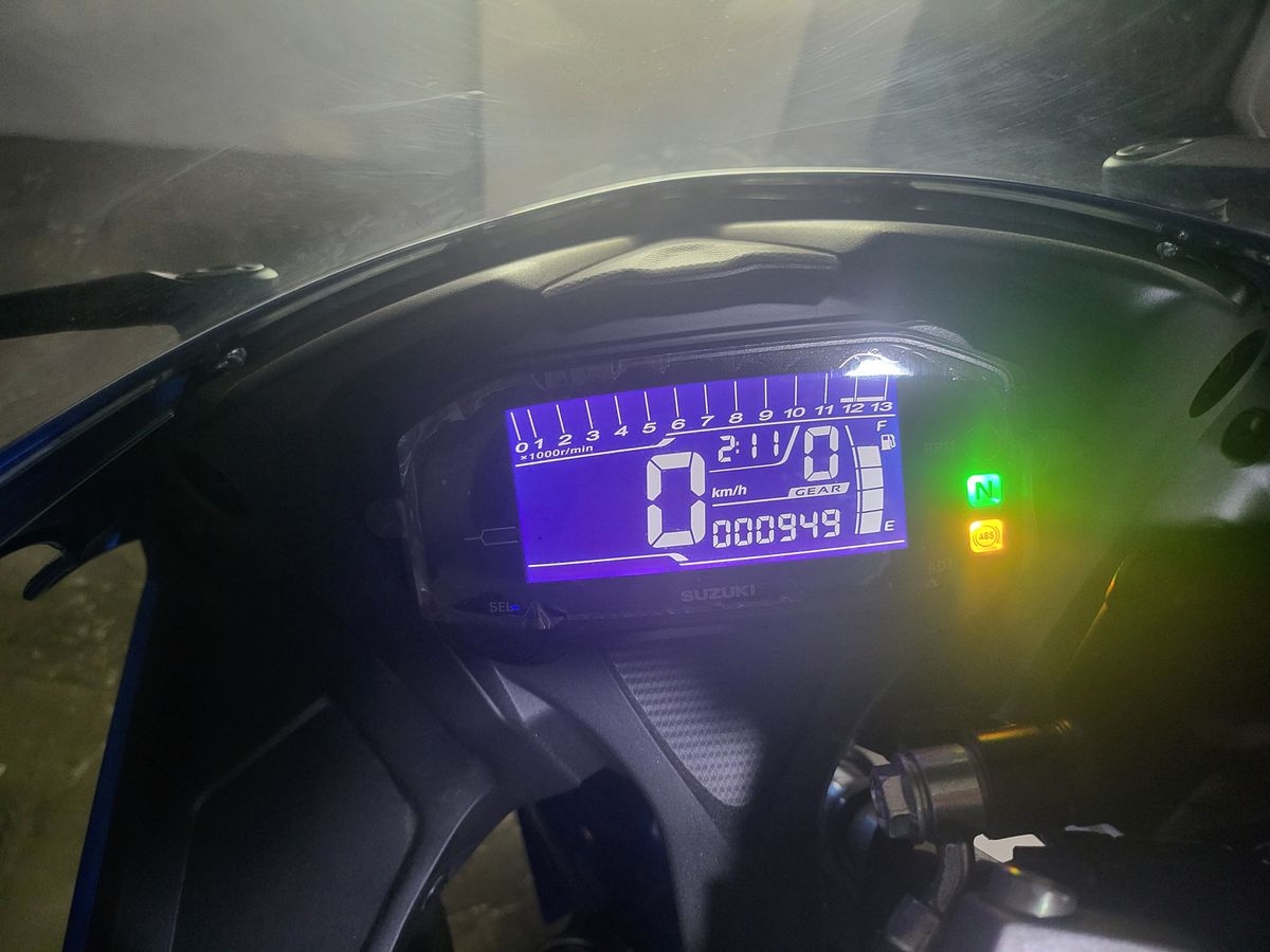 스즈키 GSX R 125 ABS 6