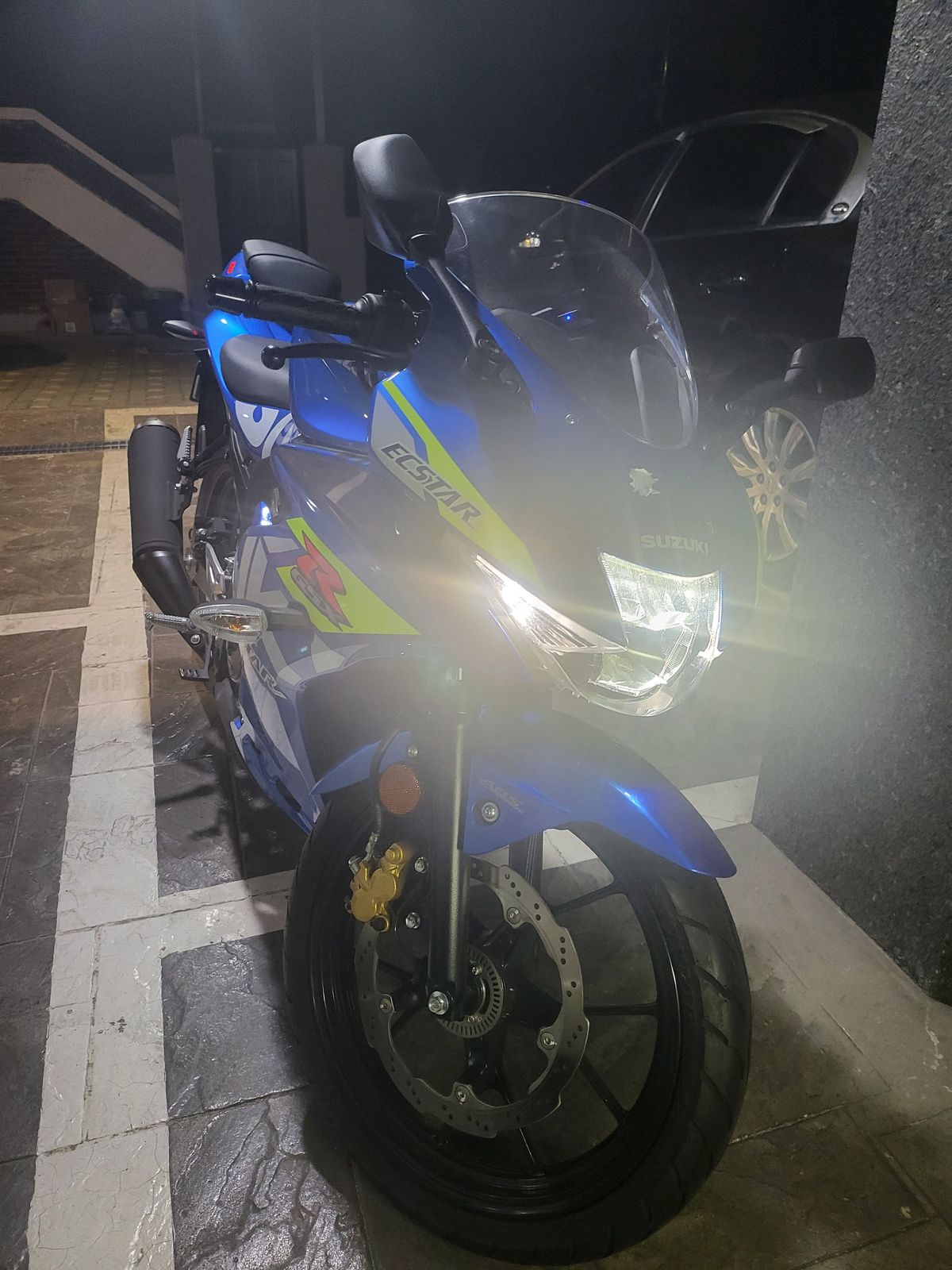 스즈키 GSX R 125 ABS thumb 2